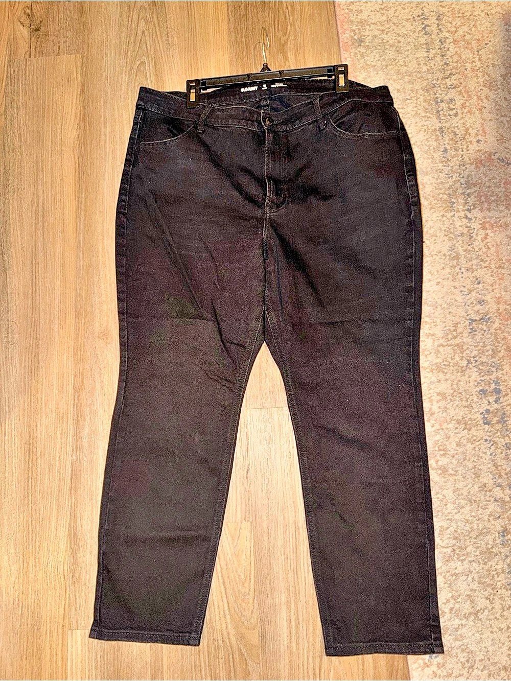Old Navy High-Rise Wow Straight Jeans Women's Black Straight Leg Jeans Size 18 s